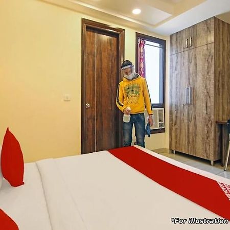 Hotel Max New Delhi Exterior photo
